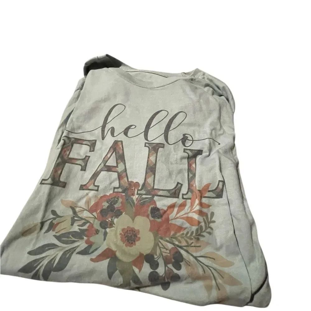Kim Rogers Gray Graphic Tee with Rust and Cream Floral Print